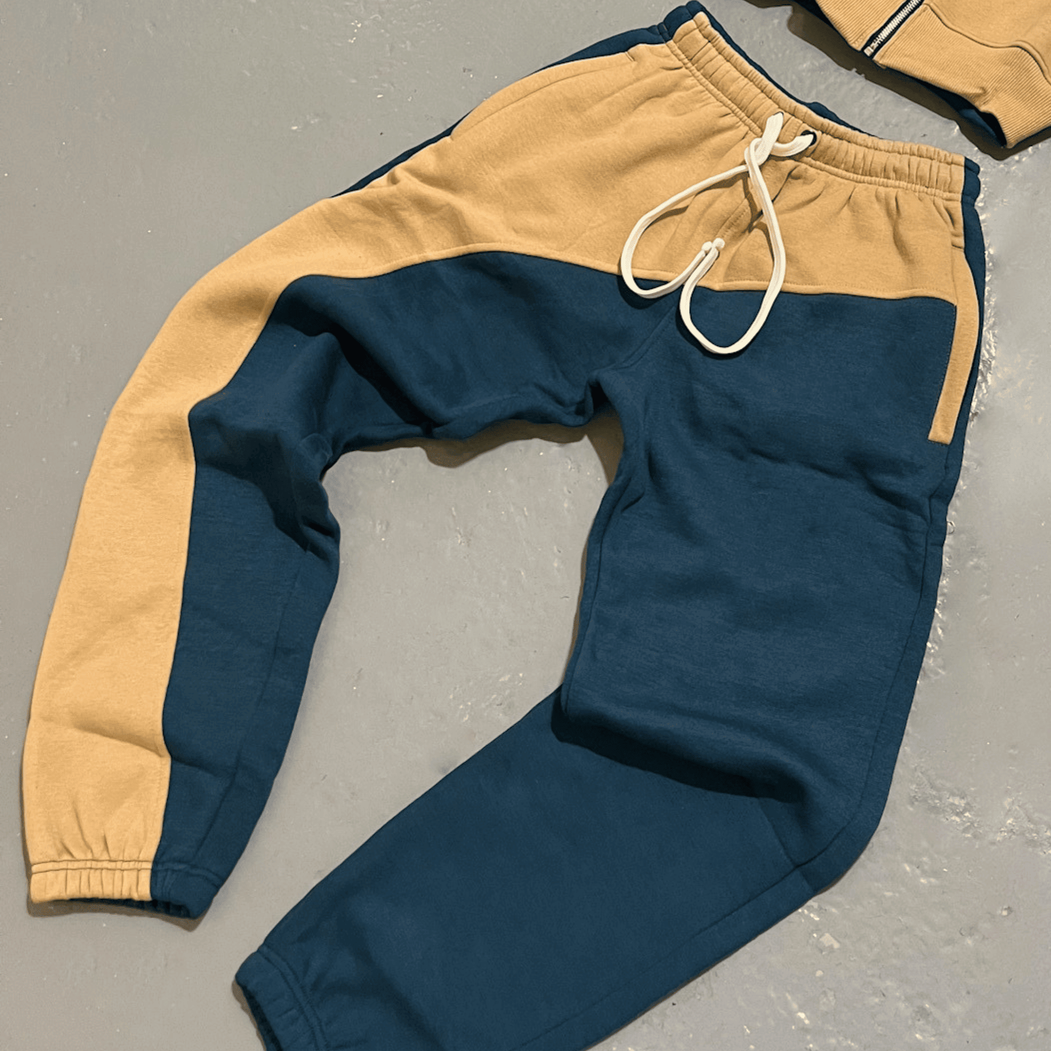 PHOENIX SWEATPANTS DARK BLUE